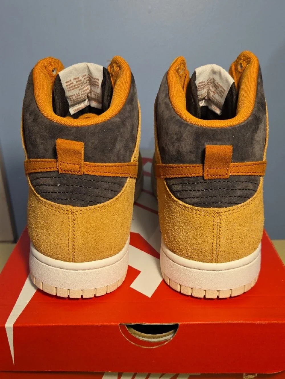 Nike Dunk Hi Retro PRM 'Dark Russet' Size 10.5